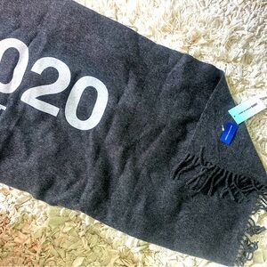 Comme des Garçon scarf